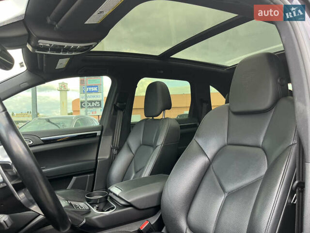 Синій Порше Cayenne, об'ємом двигуна 3 л та пробігом 116 тис. км за 33990 $, фото 15 на Automoto.ua