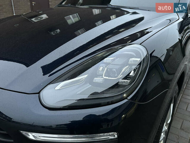 Синій Порше Cayenne, об'ємом двигуна 3.6 л та пробігом 245 тис. км за 22000 $, фото 12 на Automoto.ua