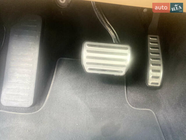 Порше Каен 2016 в Львове на Automoto.ua Синий Порше Каен, объемом двигателя 3 л и пробегом 132 тыс. км за 35500 $, фото 39 на Automoto.ua