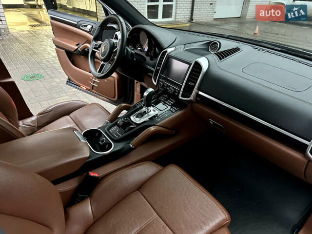 Синій Порше Cayenne, об'ємом двигуна 3.6 л та пробігом 245 тис. км за 22000 $, фото 39 на Automoto.ua