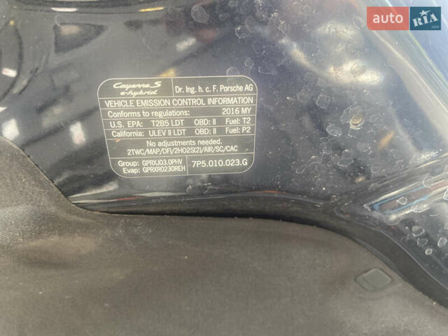 Порше Каен 2016 в Львове на Automoto.ua Синий Порше Каен, объемом двигателя 3 л и пробегом 132 тыс. км за 35500 $, фото 22 на Automoto.ua