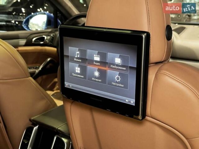 Синий Порше Каен, объемом двигателя 4.13 л и пробегом 188 тыс. км за 45000 $, фото 33 на Automoto.ua