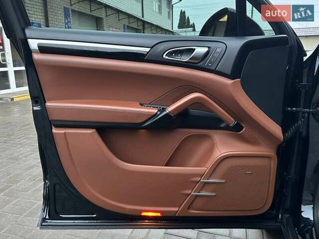 Синій Порше Cayenne, об'ємом двигуна 3.6 л та пробігом 245 тис. км за 22000 $, фото 19 на Automoto.ua