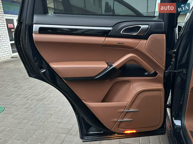 Синій Порше Cayenne, об'ємом двигуна 3.6 л та пробігом 245 тис. км за 22000 $, фото 21 на Automoto.ua