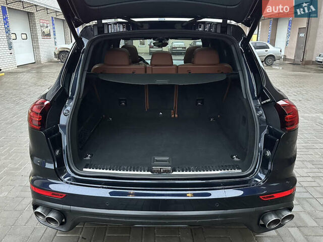 Синій Порше Cayenne, об'ємом двигуна 3.6 л та пробігом 245 тис. км за 22000 $, фото 22 на Automoto.ua