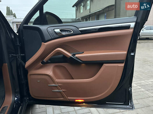 Синій Порше Cayenne, об'ємом двигуна 3.6 л та пробігом 245 тис. км за 22000 $, фото 25 на Automoto.ua