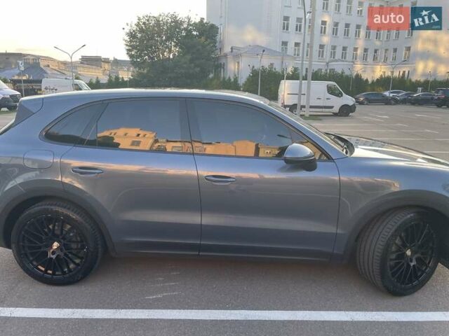 Синий Порше Каен, объемом двигателя 2.89 л и пробегом 157 тыс. км за 47000 $, фото 12 на Automoto.ua
