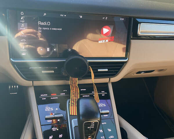 Синий Порше Каен, объемом двигателя 2.89 л и пробегом 96 тыс. км за 61500 $, фото 10 на Automoto.ua