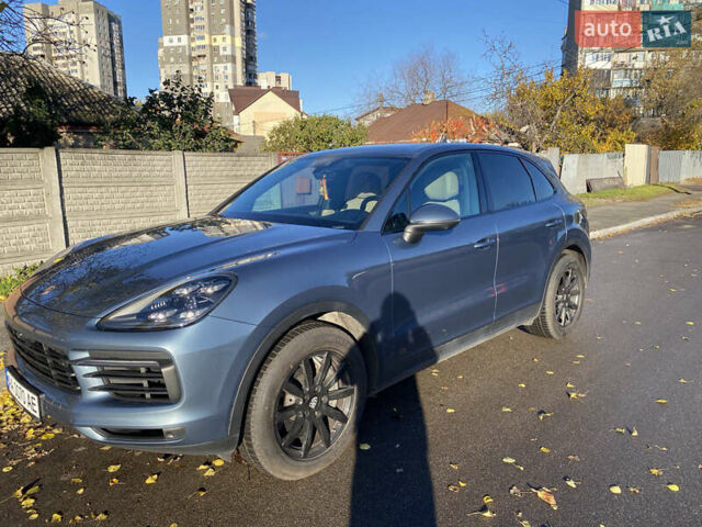 Синий Порше Каен, объемом двигателя 2.89 л и пробегом 96 тыс. км за 61500 $, фото 1 на Automoto.ua