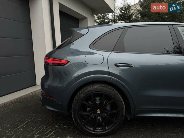 Синий Порше Каен, объемом двигателя 2.89 л и пробегом 104 тыс. км за 62000 $, фото 7 на Automoto.ua