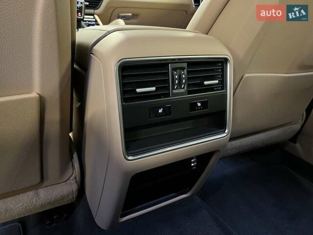 Синий Порше Каен, объемом двигателя 3 л и пробегом 78 тыс. км за 52314 $, фото 43 на Automoto.ua