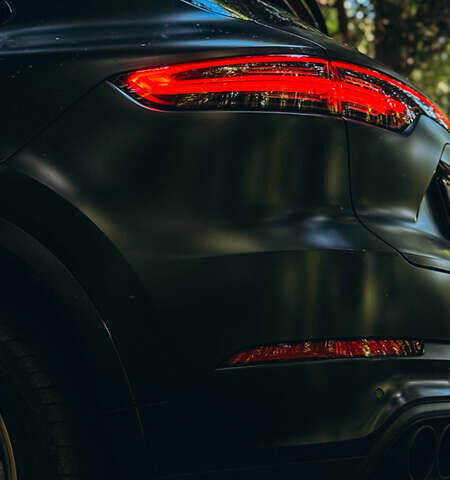 Синий Порше Каен, объемом двигателя 4 л и пробегом 112 тыс. км за 76000 $, фото 3 на Automoto.ua