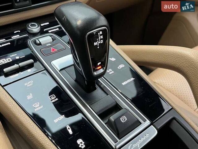 Синий Порше Каен, объемом двигателя 3 л и пробегом 174 тыс. км за 48990 $, фото 21 на Automoto.ua