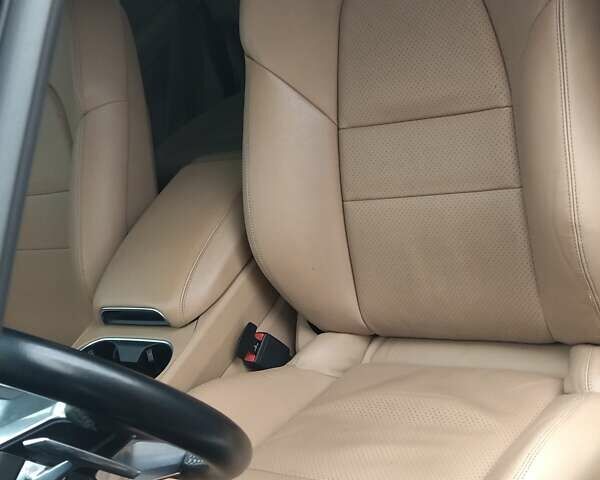 Синий Порше Каен, объемом двигателя 3 л и пробегом 170 тыс. км за 38500 $, фото 21 на Automoto.ua