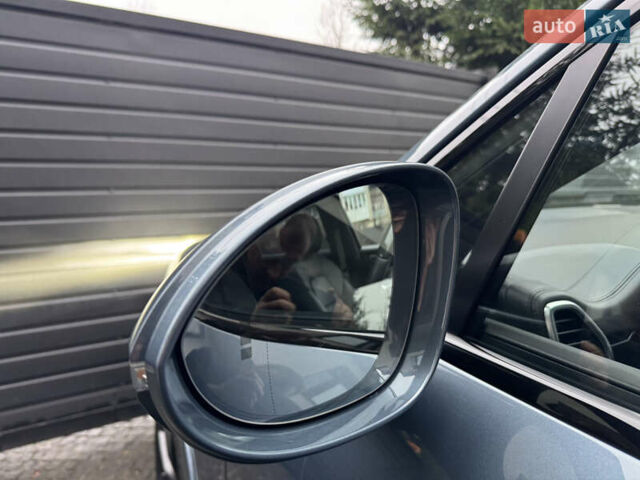 Синий Порше Каен, объемом двигателя 2.89 л и пробегом 104 тыс. км за 62000 $, фото 11 на Automoto.ua