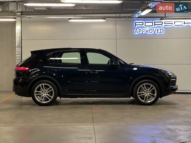 Синий Порше Каен, объемом двигателя 3 л и пробегом 78 тыс. км за 52314 $, фото 10 на Automoto.ua