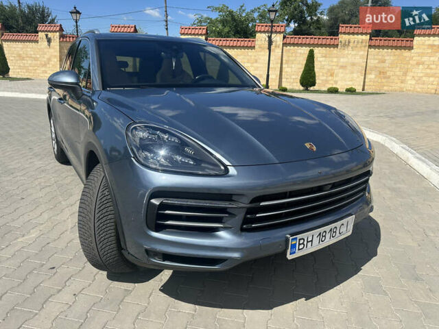 Синий Порше Каен, объемом двигателя 3 л и пробегом 51 тыс. км за 58900 $, фото 3 на Automoto.ua