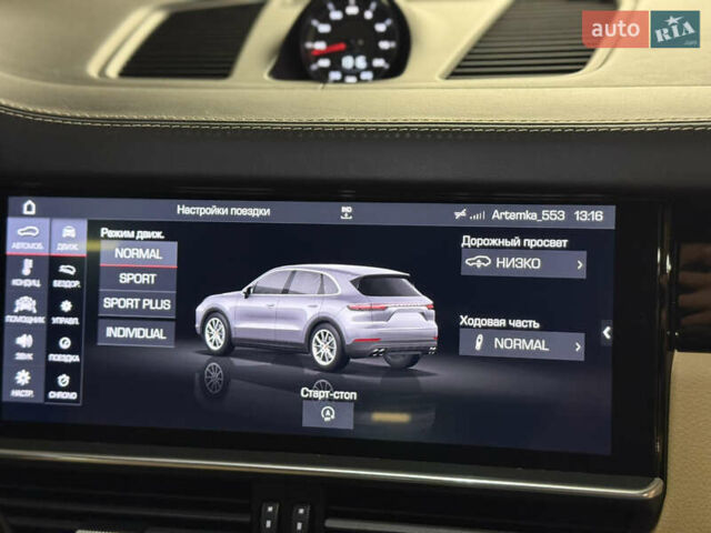 Синий Порше Каен, объемом двигателя 2.9 л и пробегом 73 тыс. км за 62000 $, фото 18 на Automoto.ua