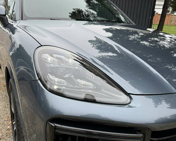 Синій Порше Cayenne, об'ємом двигуна 3 л та пробігом 104 тис. км за 47500 $, фото 4 на Automoto.ua