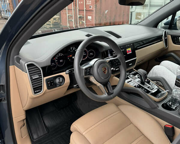 Синий Порше Каен, объемом двигателя 3 л и пробегом 69 тыс. км за 62500 $, фото 7 на Automoto.ua