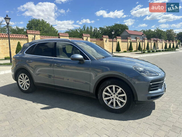 Синий Порше Каен, объемом двигателя 3 л и пробегом 51 тыс. км за 58900 $, фото 13 на Automoto.ua