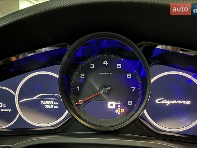 Синій Порше Cayenne, об'ємом двигуна 3 л та пробігом 74 тис. км за 58900 $, фото 55 на Automoto.ua