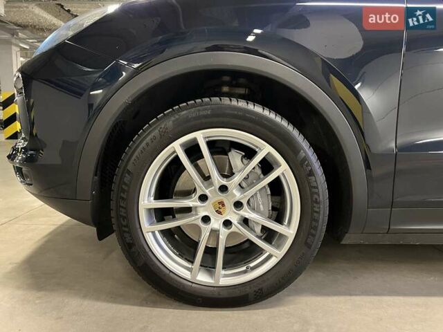 Синий Порше Каен, объемом двигателя 3 л и пробегом 78 тыс. км за 52314 $, фото 17 на Automoto.ua