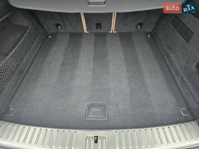 Синий Порше Каен, объемом двигателя 3 л и пробегом 100 тыс. км за 52999 $, фото 18 на Automoto.ua