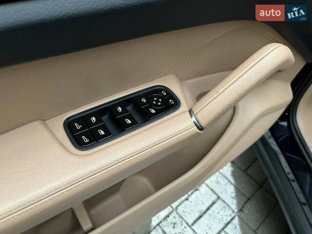 Синий Порше Каен, объемом двигателя 3 л и пробегом 174 тыс. км за 48990 $, фото 30 на Automoto.ua