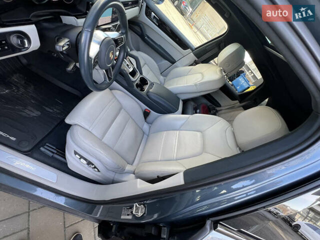 Синий Порше Каен, объемом двигателя 3 л и пробегом 171 тыс. км за 45900 $, фото 29 на Automoto.ua