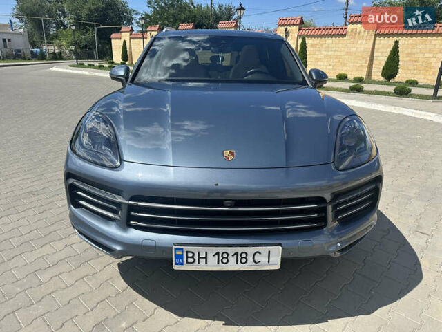 Синий Порше Каен, объемом двигателя 3 л и пробегом 51 тыс. км за 58900 $, фото 2 на Automoto.ua