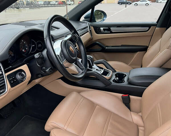 Синій Порше Cayenne, об'ємом двигуна 3 л та пробігом 95 тис. км за 55000 $, фото 9 на Automoto.ua