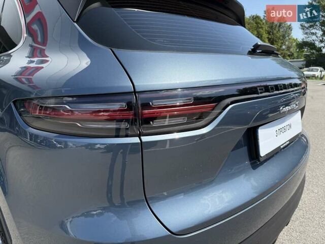 Синій Порше Cayenne, об'ємом двигуна 2.89 л та пробігом 101 тис. км за 57000 $, фото 32 на Automoto.ua