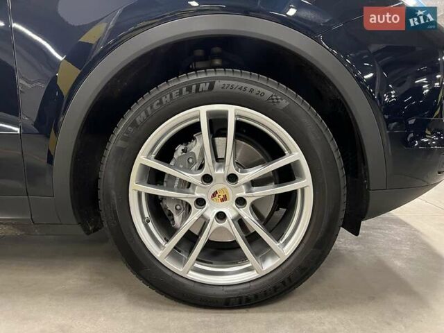 Синий Порше Каен, объемом двигателя 3 л и пробегом 78 тыс. км за 52314 $, фото 20 на Automoto.ua