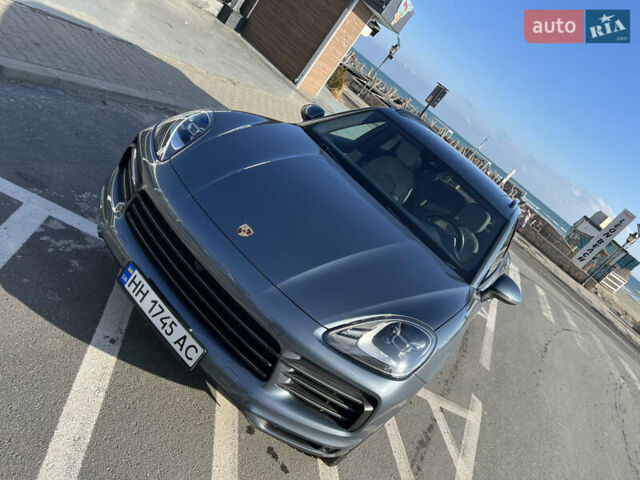 Синий Порше Каен, объемом двигателя 3 л и пробегом 171 тыс. км за 45900 $, фото 7 на Automoto.ua