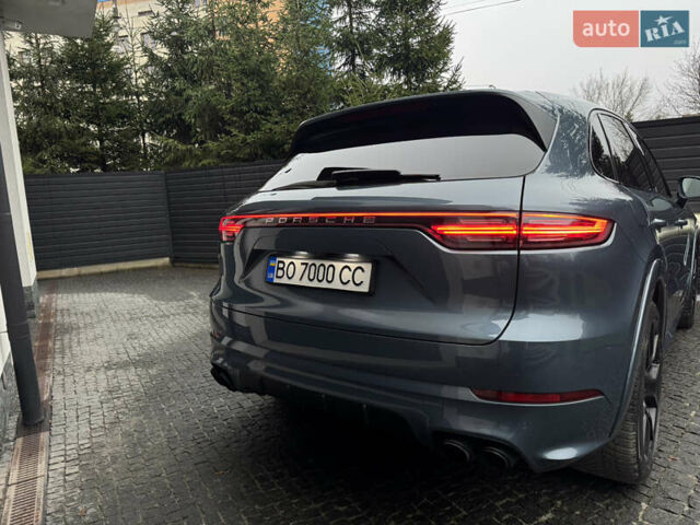 Синий Порше Каен, объемом двигателя 2.89 л и пробегом 104 тыс. км за 62000 $, фото 10 на Automoto.ua