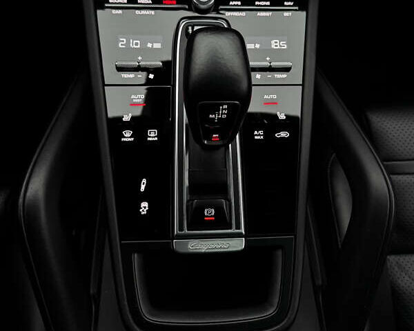 Синий Порше Каен, объемом двигателя 2.89 л и пробегом 104 тыс. км за 62000 $, фото 25 на Automoto.ua