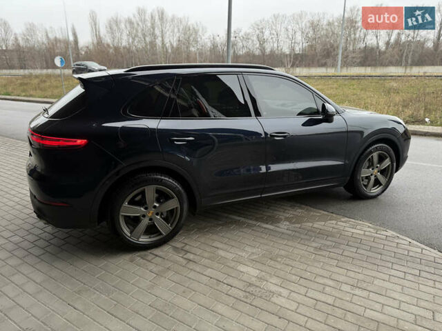 Синий Порше Каен, объемом двигателя 2.9 л и пробегом 73 тыс. км за 62000 $, фото 5 на Automoto.ua