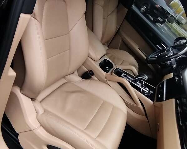 Синий Порше Каен, объемом двигателя 3 л и пробегом 170 тыс. км за 38500 $, фото 30 на Automoto.ua