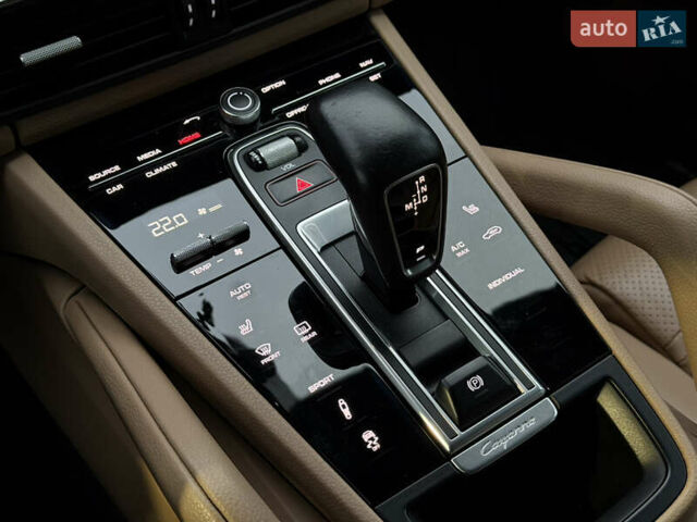 Синий Порше Каен, объемом двигателя 3 л и пробегом 137 тыс. км за 54000 $, фото 19 на Automoto.ua