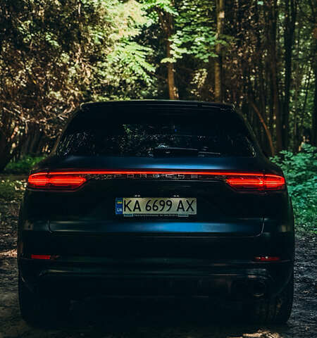 Синий Порше Каен, объемом двигателя 4 л и пробегом 112 тыс. км за 76000 $, фото 1 на Automoto.ua