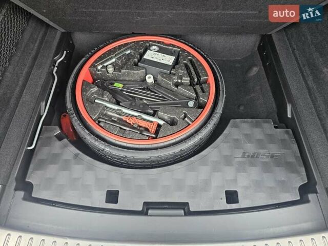 Синий Порше Каен, объемом двигателя 3 л и пробегом 100 тыс. км за 52999 $, фото 19 на Automoto.ua