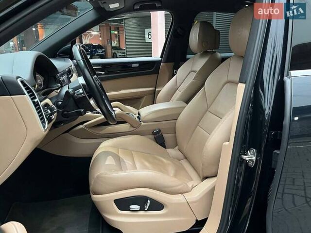 Синий Порше Каен, объемом двигателя 3 л и пробегом 174 тыс. км за 48990 $, фото 10 на Automoto.ua