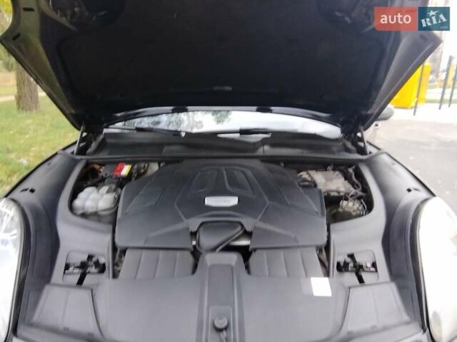 Синий Порше Каен, объемом двигателя 3 л и пробегом 170 тыс. км за 38500 $, фото 37 на Automoto.ua