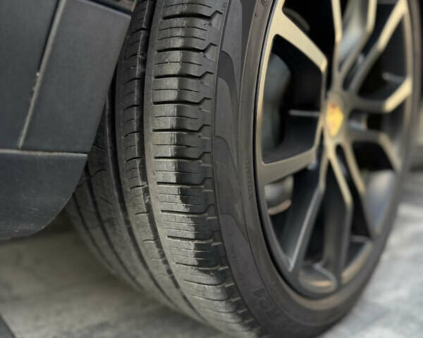 Синій Порше Cayenne, об'ємом двигуна 3 л та пробігом 100 тис. км за 64999 $, фото 12 на Automoto.ua