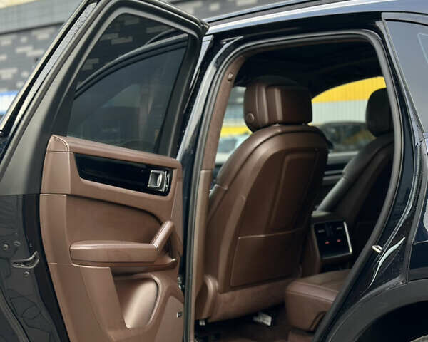 Синий Порше Каен, объемом двигателя 2.89 л и пробегом 63 тыс. км за 66500 $, фото 10 на Automoto.ua