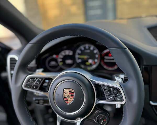 Синій Порше Cayenne, об'ємом двигуна 3 л та пробігом 100 тис. км за 64999 $, фото 21 на Automoto.ua