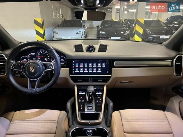 Синій Порше Cayenne, об'ємом двигуна 3 л та пробігом 45 тис. км за 78756 $, фото 28 на Automoto.ua