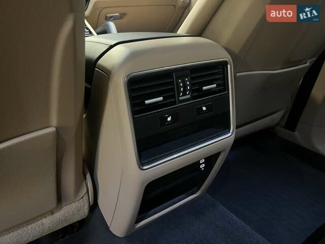 Синій Порше Cayenne, об'ємом двигуна 3 л та пробігом 45 тис. км за 78756 $, фото 43 на Automoto.ua