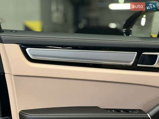 Синій Порше Cayenne, об'ємом двигуна 3 л та пробігом 45 тис. км за 78756 $, фото 33 на Automoto.ua